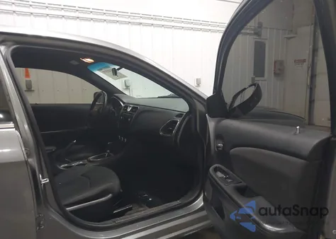 2013 Chrysler 200 Lx из США, поврежденный, VIN 1C3CCBAG6DN737390